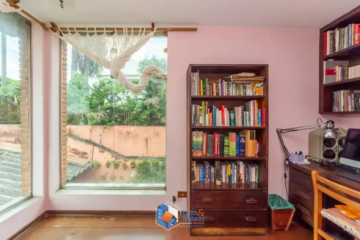 Imagem Casa para venda em City América com 4 quartos, sendo 1 suíte, 248m²