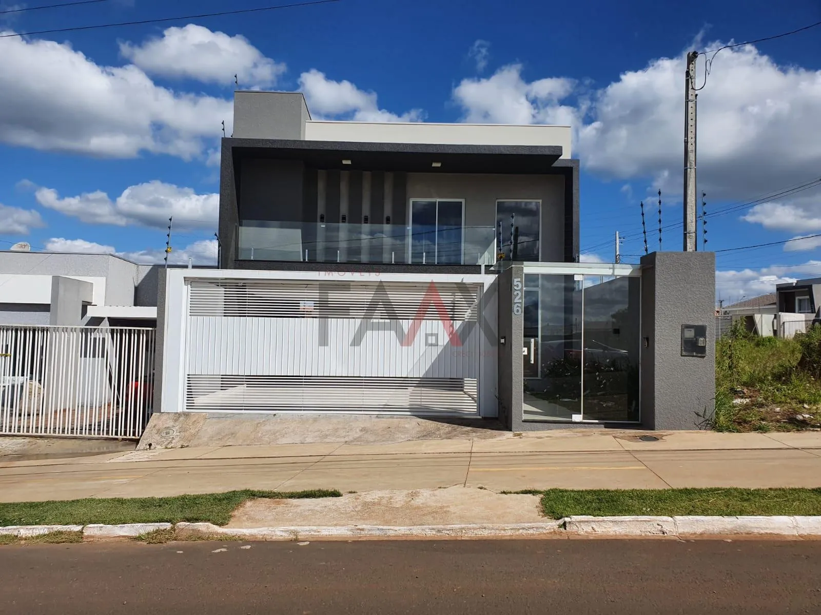 Foto do imóvel Sobrado com 3 dormitórios à venda,183.44m², GUARAPUAVA - PR