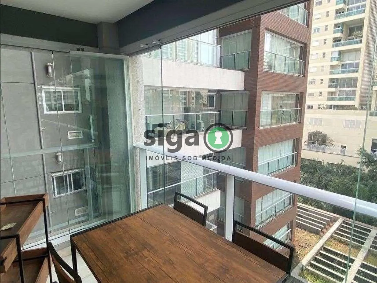 Imagem Apartamento de 49m² mobiliado, 1 dormitórios e 1 vagas - Campo Belo - São Paulo/SP