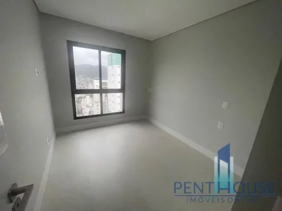 Imagem Apartamento Zona Central para Venda em Balneário Camboriú, CENTRO, 4 dormitórios, 2 suítes, 4 banheiros, 3 vagas