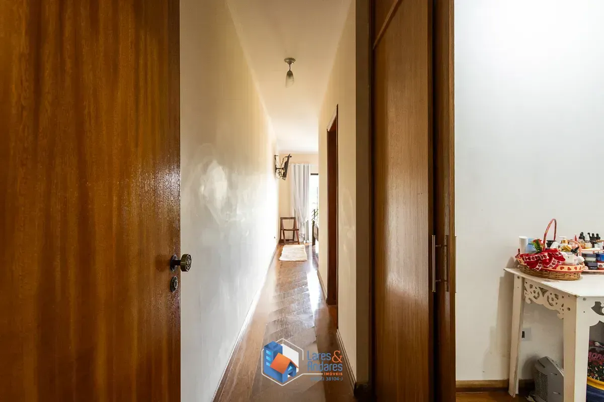 Imagem Sobrado para venda em Vila Constança com 3 quartos, sendo 3 suítes, 263m²