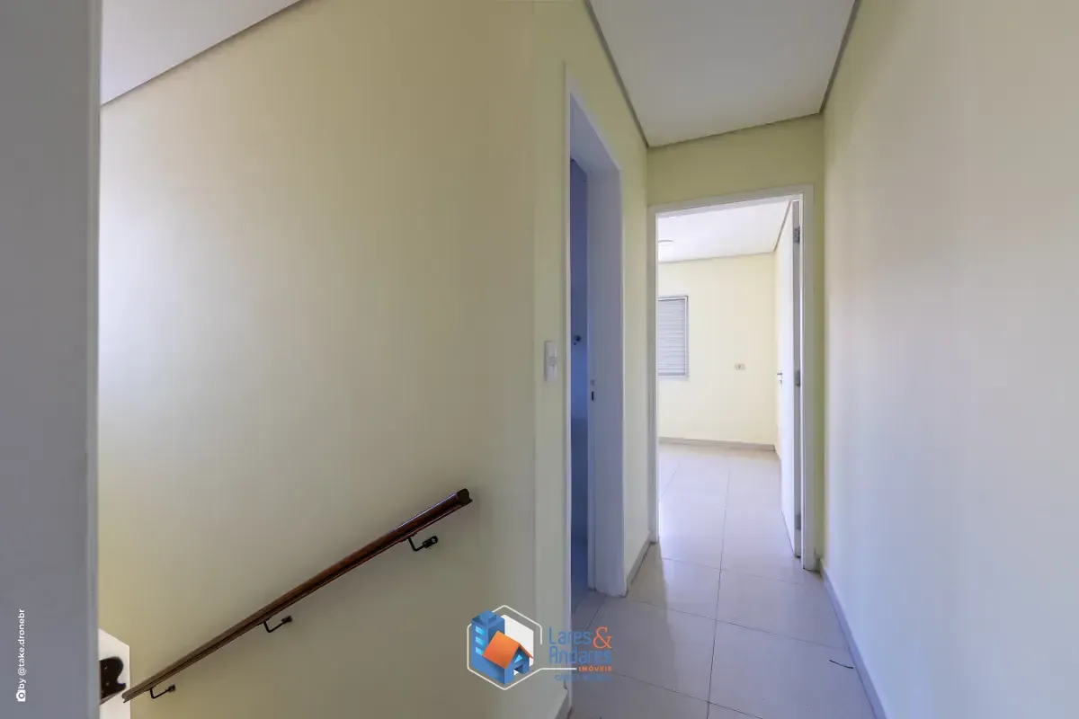 Imagem Sobrado para venda em Jardim Ipanema (Zona Sul) com 4 quartos, sendo 1 suíte, 130m²