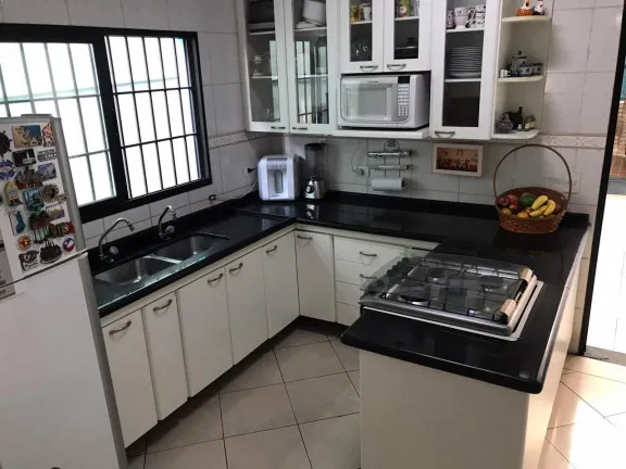 Imagem Sobrado com 3 Quartos à Venda, 173 m² em Vila das Belezas - São Paulo