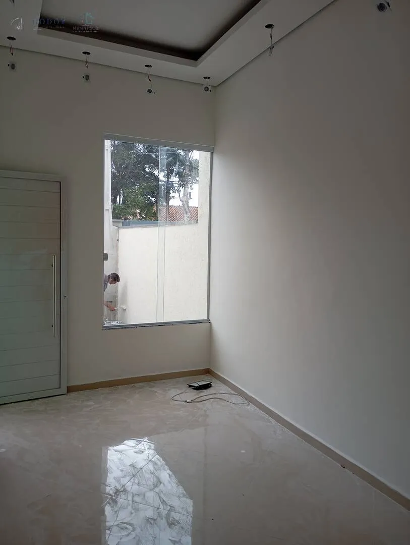 Imagem Casa térrea com excelente acabamento e ótima localização!