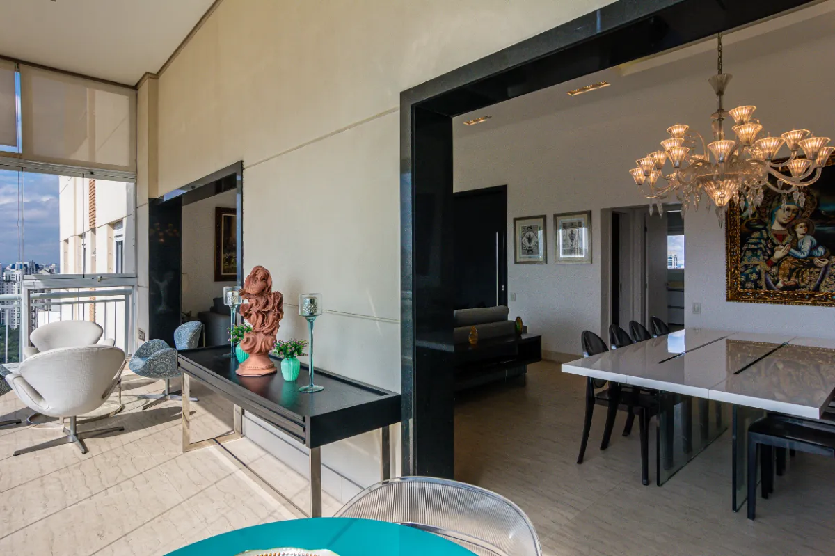 Imagem Apartamento para venda em Vila Andrade com 3 quartos, sendo 3 suítes, 200m2