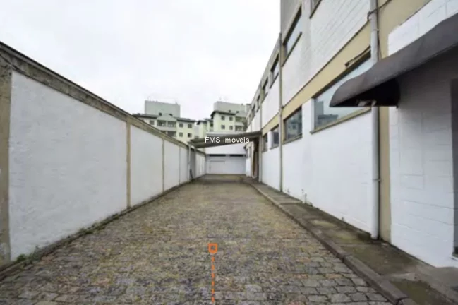 Imagem Galpão com 2.280m2 na Vila Siqueira, zona Norte