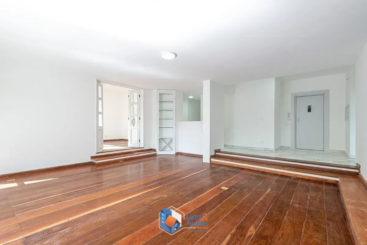 Imagem Apartamento para venda em Real Parque com 3 quartos, sendo 3 suítes, 240m²