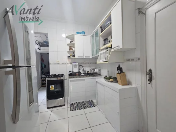 Imagem Apartamento à venda de 2 Quartos, Quadra da Praia no Boqueirão - Santos