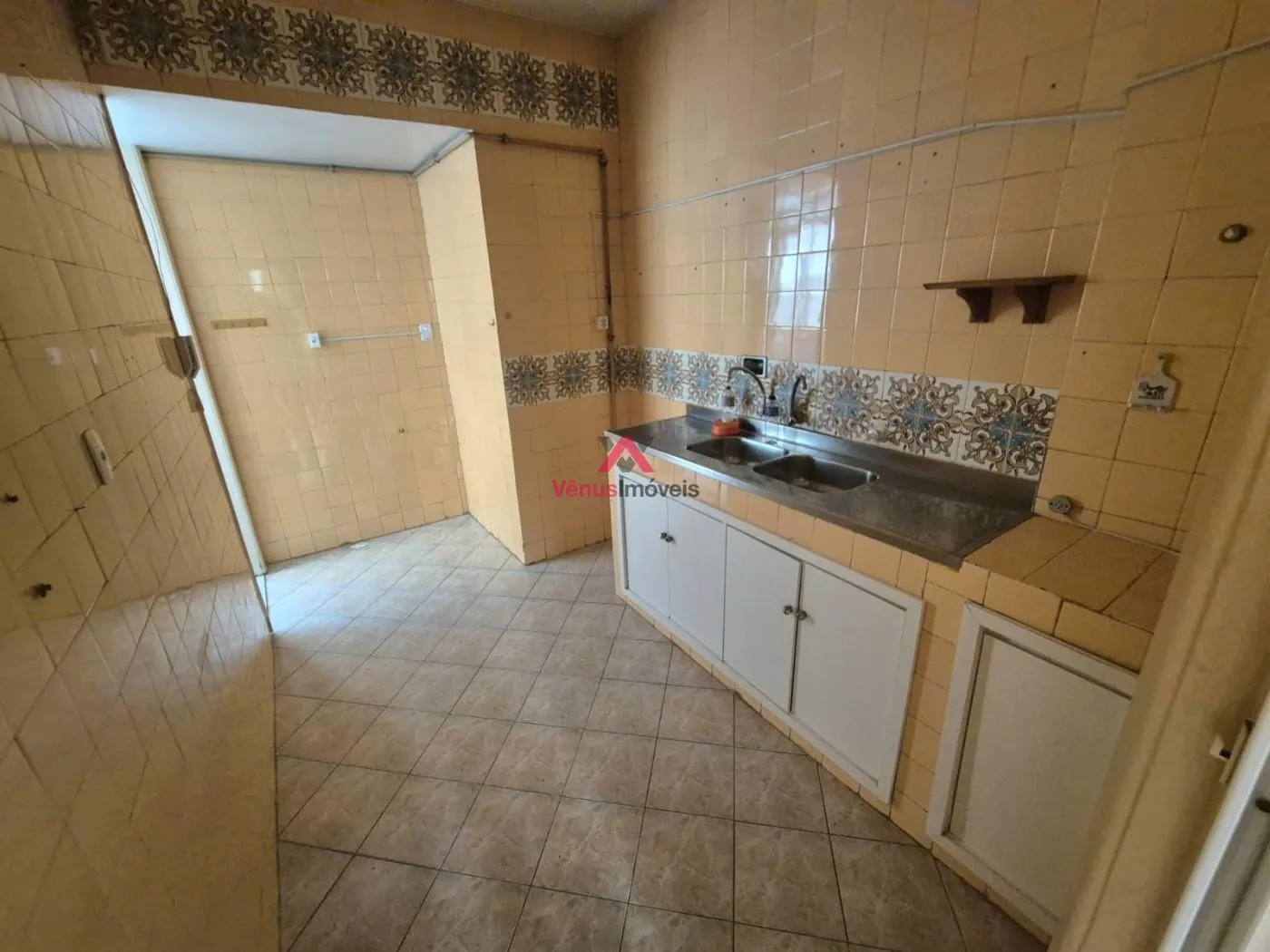 Imagem Apartamento 2 Quartos para Venda em Rio de Janeiro, Copacabana, 2 dormitórios, 1 banheiro, 1 vaga