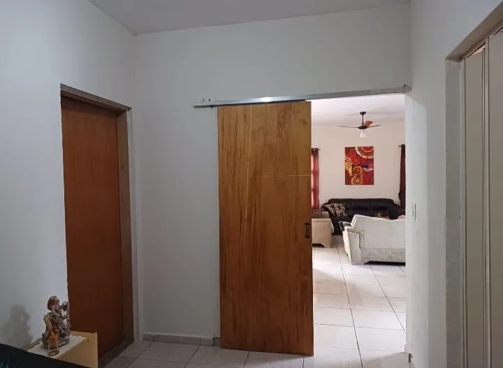 Imagem Casa à venda 3 Quartos, 1 Suite, 3 Vagas, 94M², Parque Shangrilá, Pindamonhangaba - SP