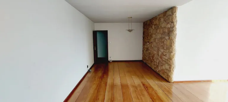 Foto do imóvel Apartamento com 3 Quartos à Venda, 160 m² em Icaraí - Niterói