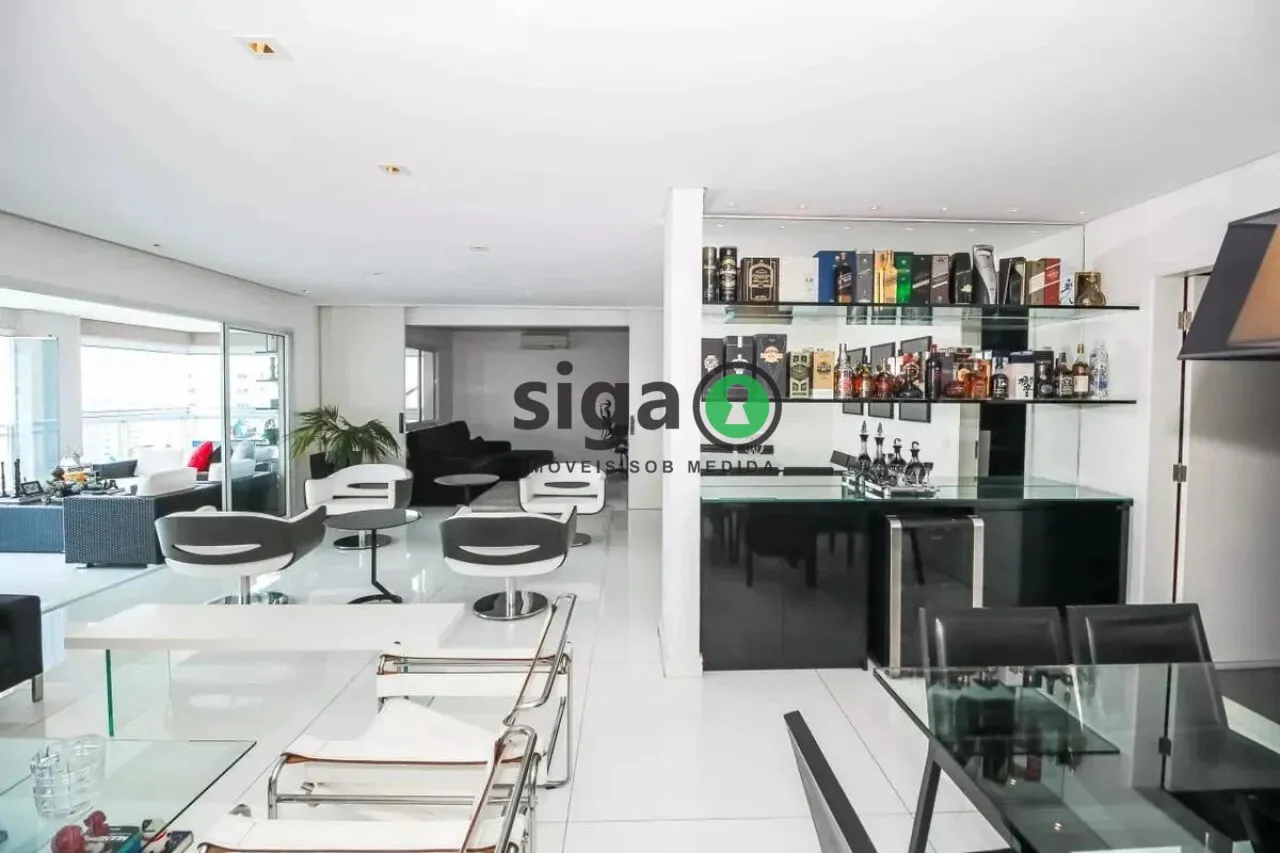 Imagem Apartamento à venda na Vila Romana: 206m², 3 dormitórios e 3 vagas