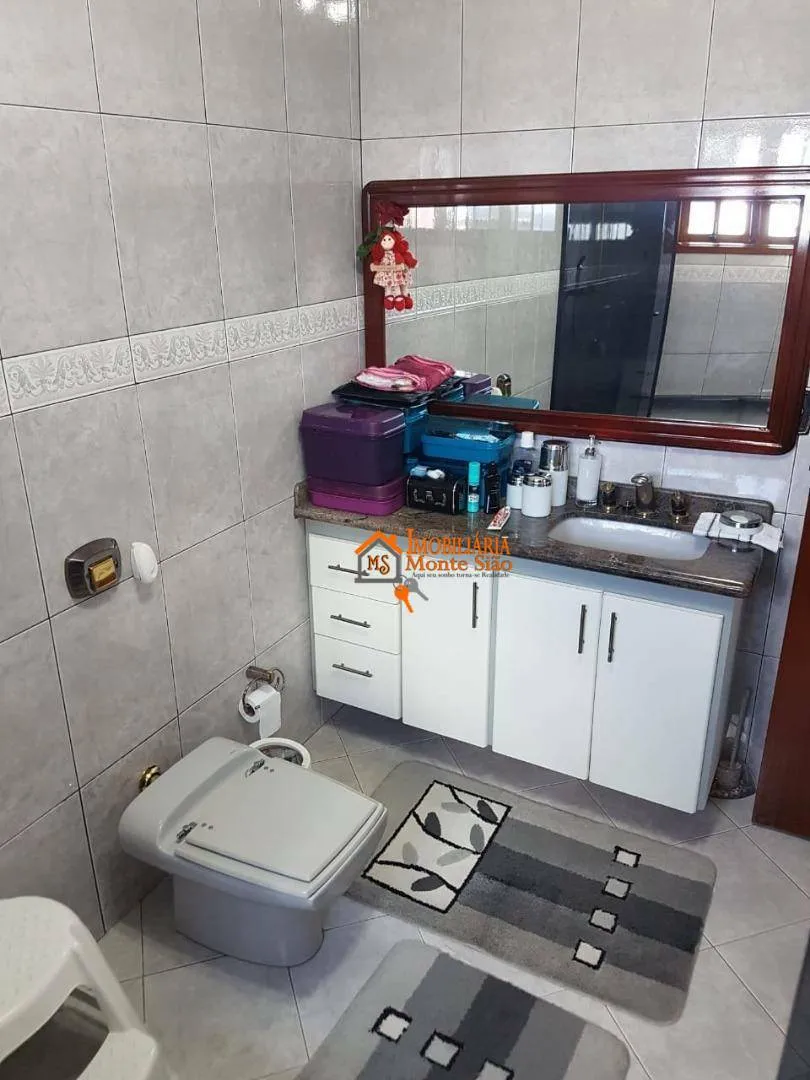 Imagem Sobrado com 4 dormitórios à venda, 275 m² por R$ 950.000,00 - Vila Barros - Guarulhos/SP