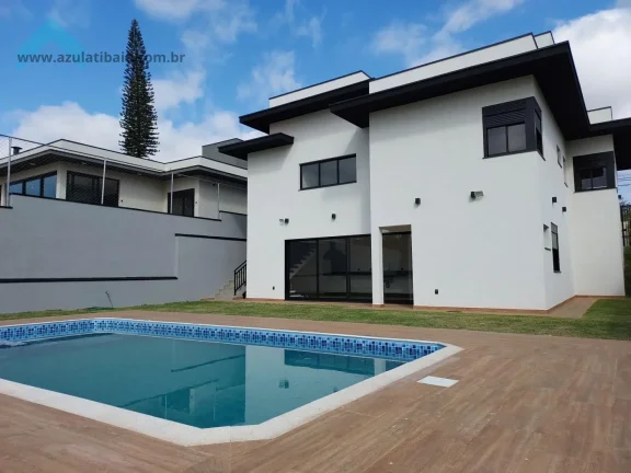 Imagem Casa Térrea à Venda no Jardim Morumbi  Atibaia | 3 Suítes e Piscina