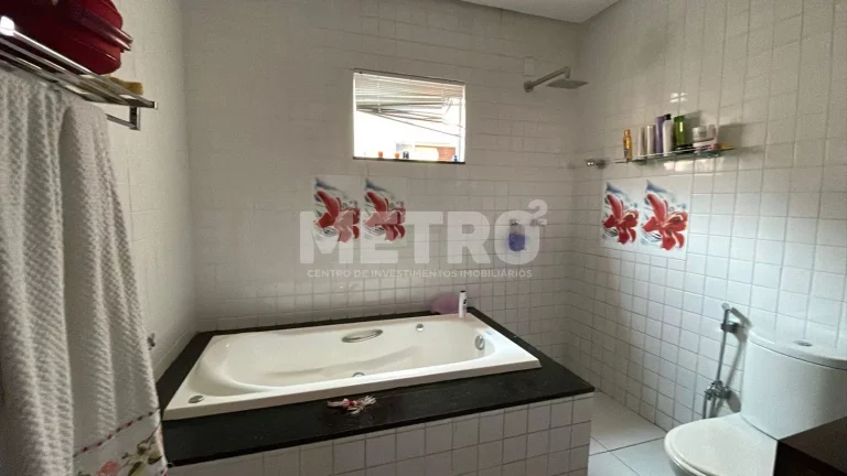 Imagem Casa na Vila Eduardo, 3 quartos, sendo dois suítes, uma com closet