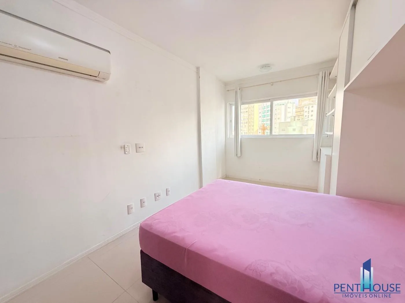 Imagem Cobertura para Venda em Balneário Camboriú, CENTRO, 3 dormitórios, 1 suíte, 3 banheiros, 3 vagas