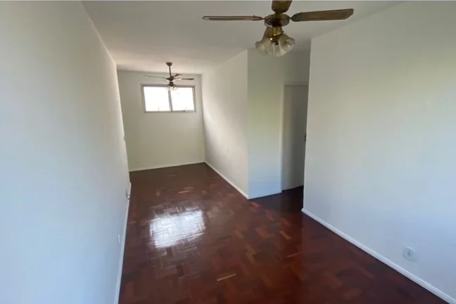 Imagem Apê Acolhedor com 2 Quartos na Praça Seca!