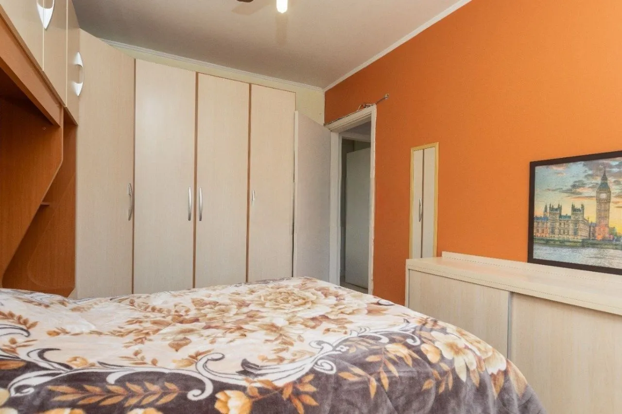 Imagem Amplo Apartamento de 3 Dormitórios com Churrasqueira no Bairro Floresta