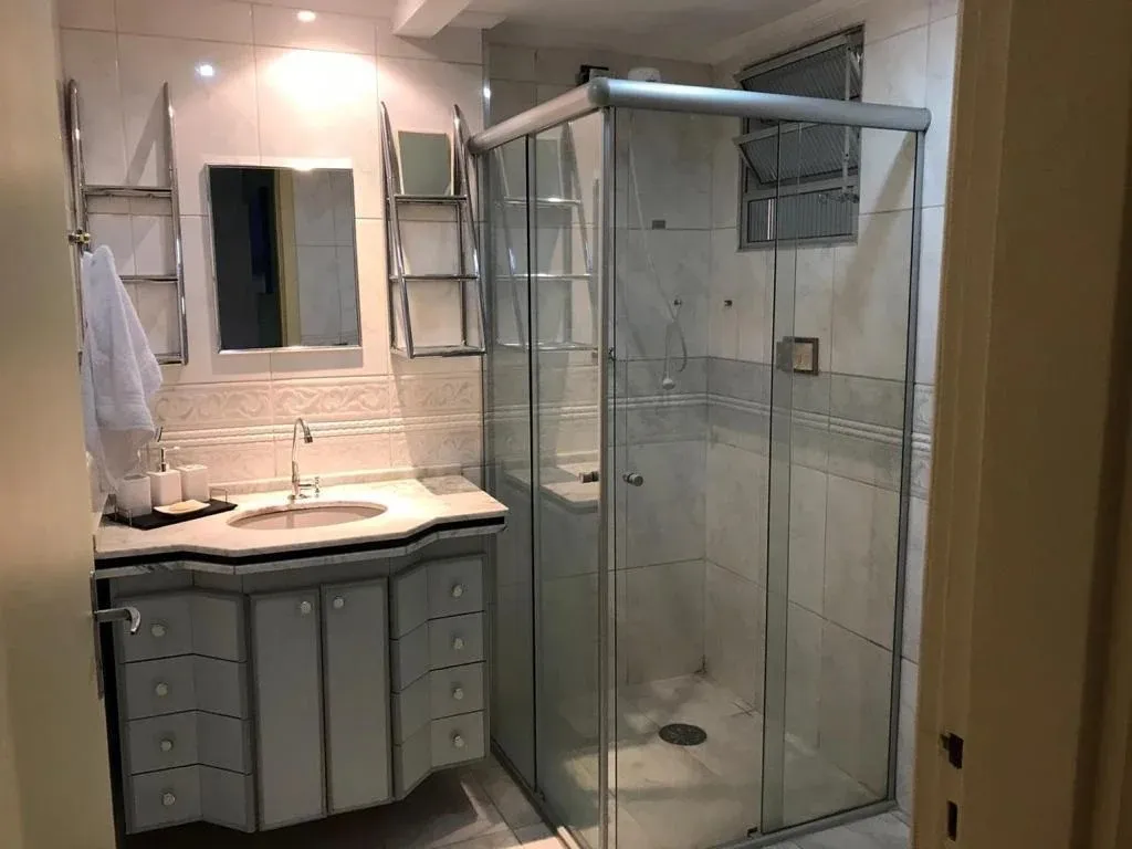 Imagem Apartamento para Venda em São Paulo, Pinheiros, 1 dormitório, 3 banheiros, 1 vaga