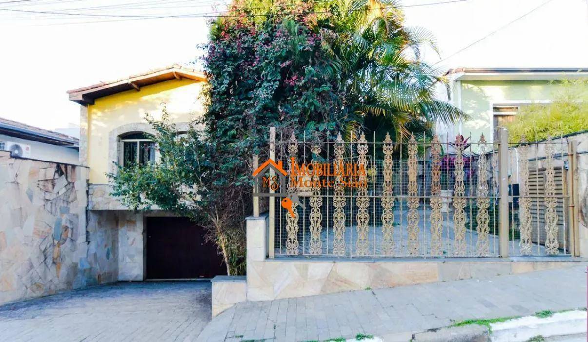 Foto do imóvel Sobrado com 6 dormitórios à venda, 245 m² por R$ 1.200.000 - Vila Galvão - Guarulhos/SP