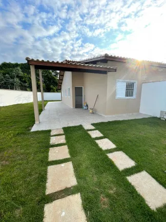 Imagem Casa com 2 Quartos à Venda, 69 m² em Jd. São João - Itanhaém