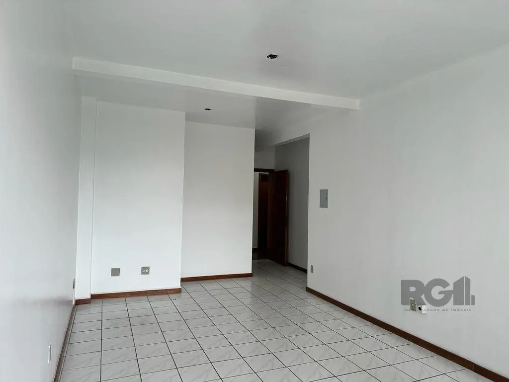 Imagem Prédio comercial com 02 lojas e 06 salas no bairro Jardim Itu, Porto Alegre/RS