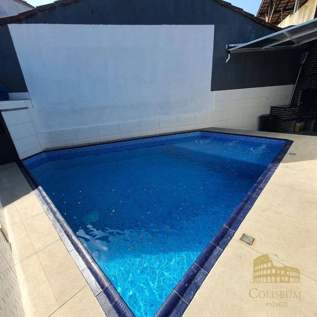 Imagem Casa com 2 dormitórios à venda, 70 m² por R$ 650.000,00 - Maracanã - Praia Grande/SP