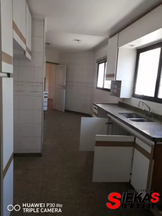 Imagem Apartamento de luxo no coração do Tatuapé: 4 quartos, 4 suítes, 2 salas, 8 vagas de garagem e 228m² - São Paulo-SP
