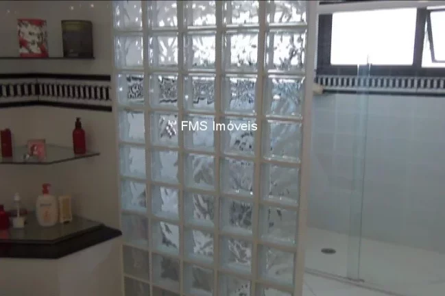 Imagem Luxuoso apartamento à venda em São Paulo-SP, no Pacaembu, com 4 quartos, 4 suítes, 6 salas, 6 banheiros, 4 vagas e 390m².