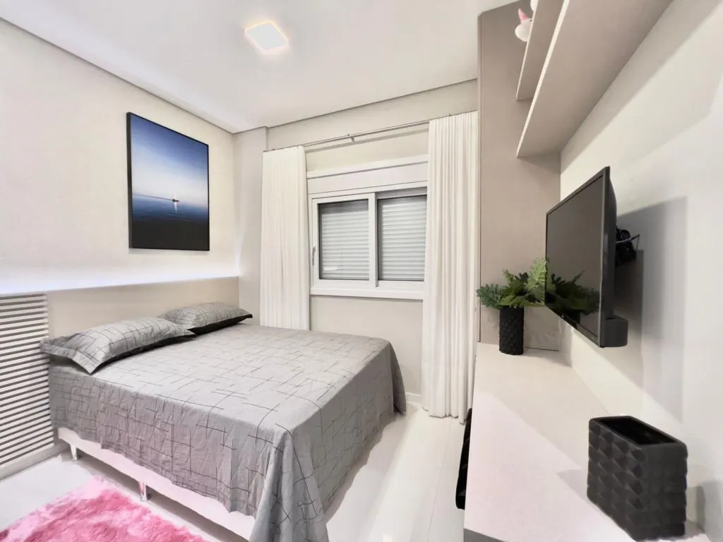 Imagem Apartamento 2 Dormitórios - Bairro Centro