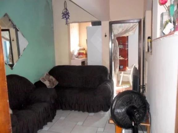 Imagem CASA LADO LINHA - 2 LOTES - PISCINA E CHURRASQUEIRA