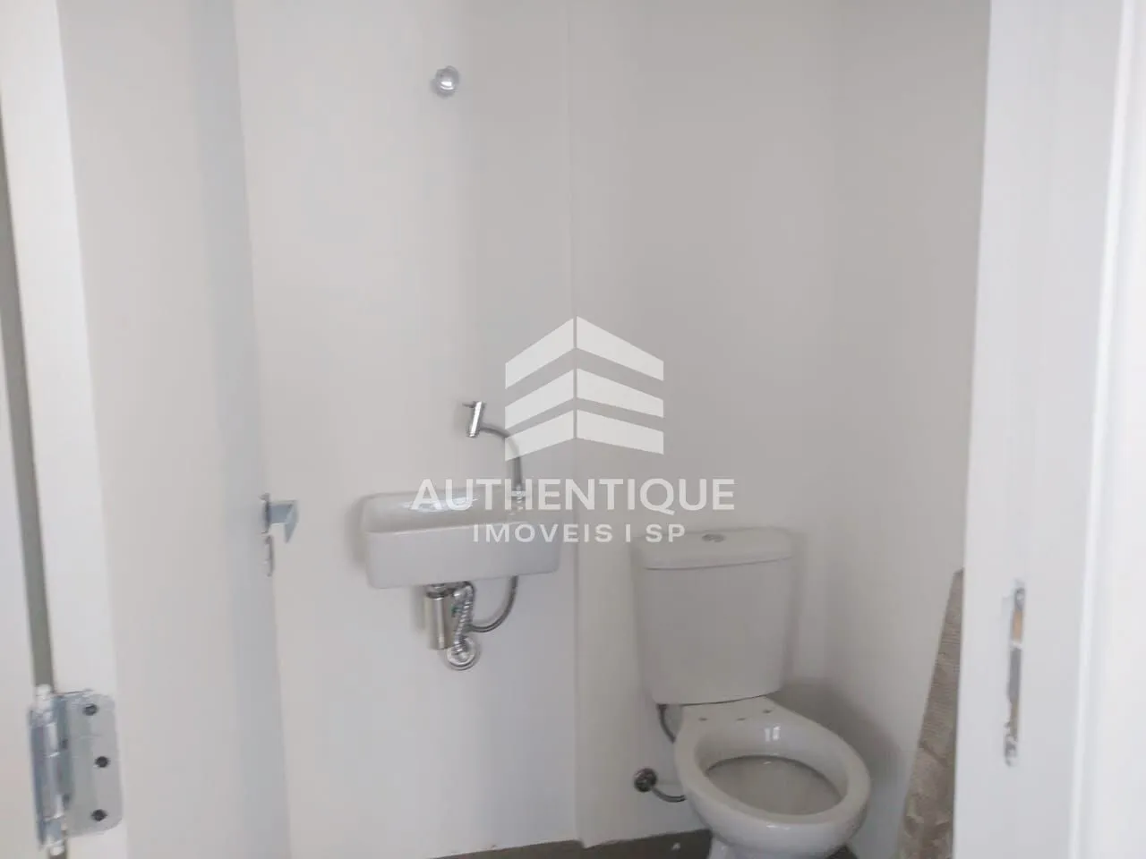 Imagem TORRE 2000 PINHEIROS - Sala Comercial em Pinheiros à venda