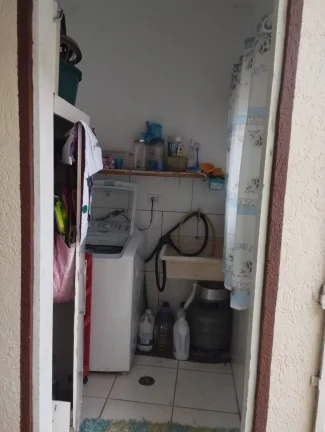 Imagem Casa 145 Metros com 3 Dormitorios 2 vagas de Garagens