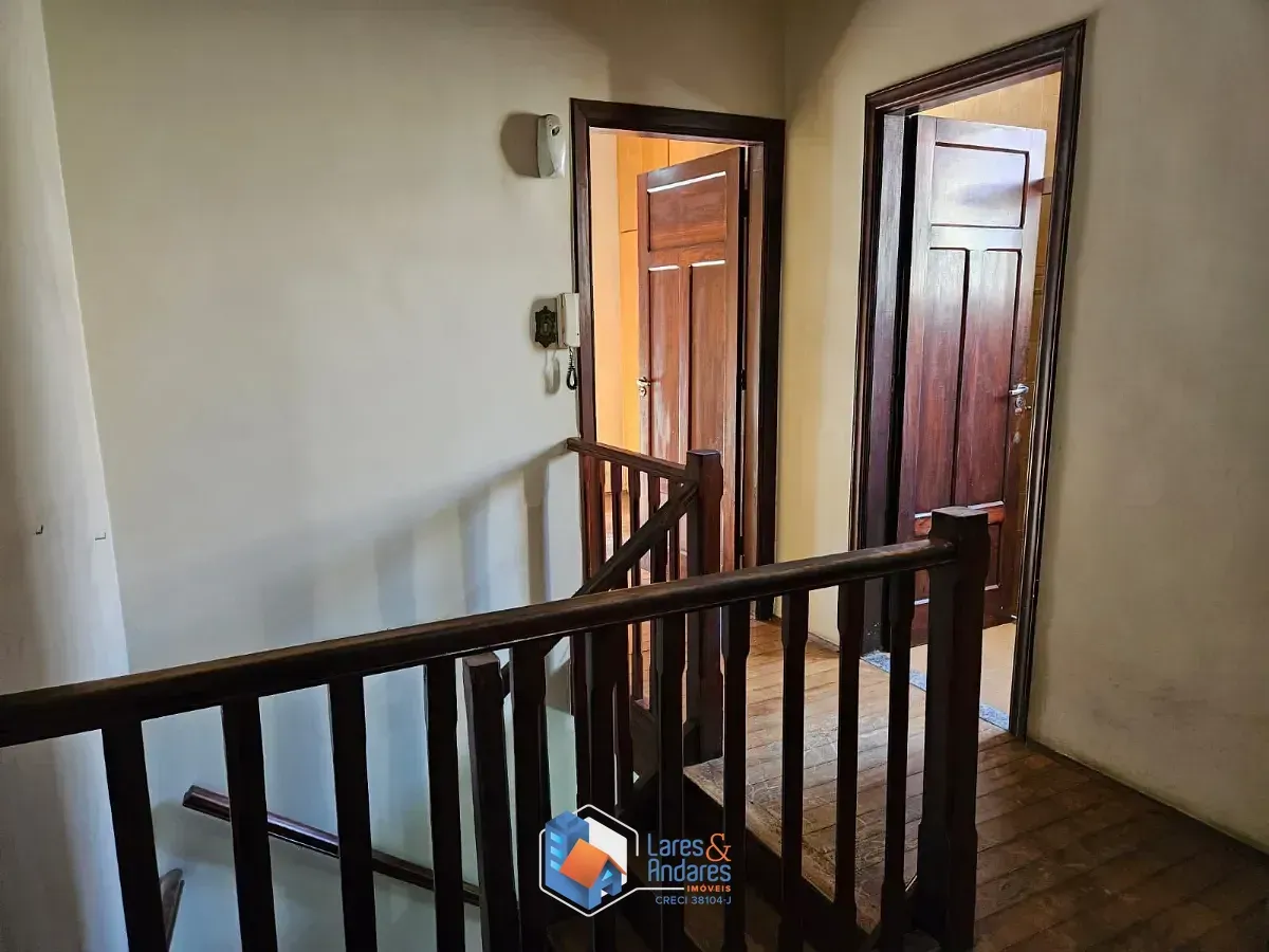 Imagem Casa para venda em Água Branca com 3 quartos, sendo 2 suítes, 228m²
