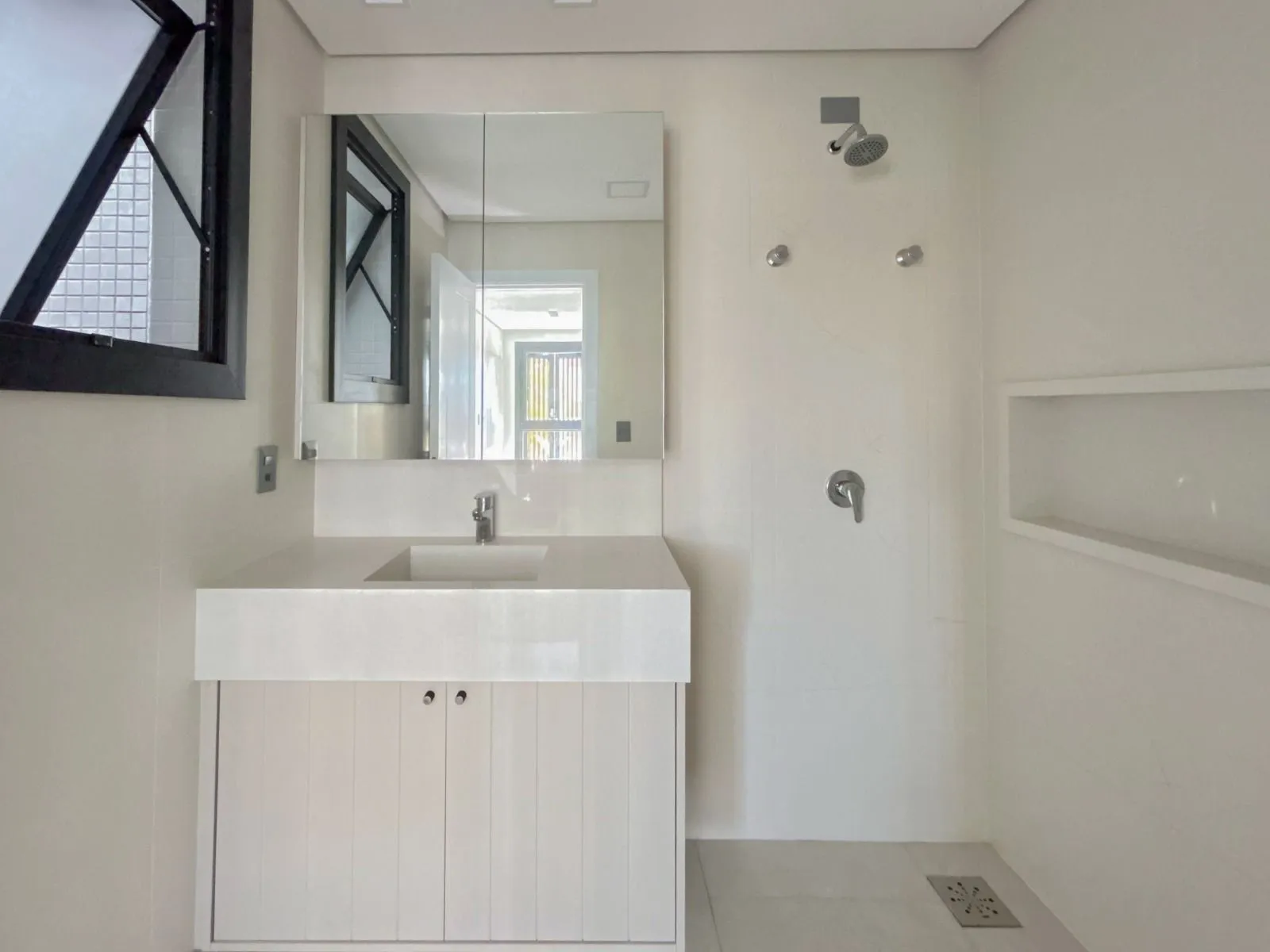Imagem Apartamento à venda em Torres, Centro, com 3 quartos, 122,15m2