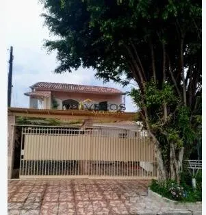Foto do imóvel Sobrado com 4 quartos à Venda no Jardim Aruan perto da praia Caraguatatuba