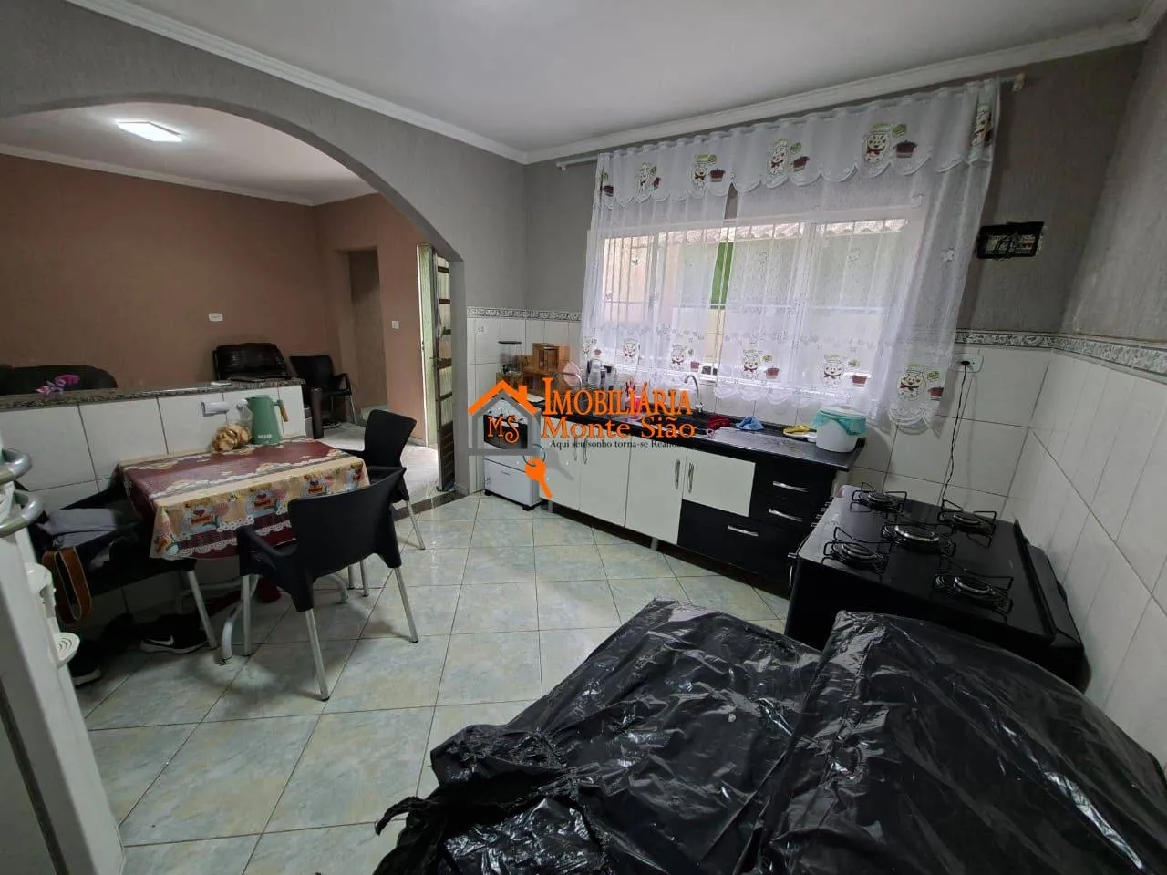 Foto do imóvel Sobrado com 5 dormitórios à venda, 200 m² - Paraventi - Guarulhos/SP