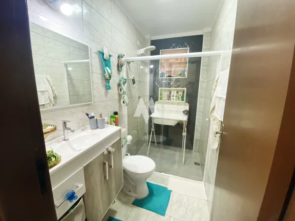 Imagem Apartamento com 1 dormitório á venda em São Vicente