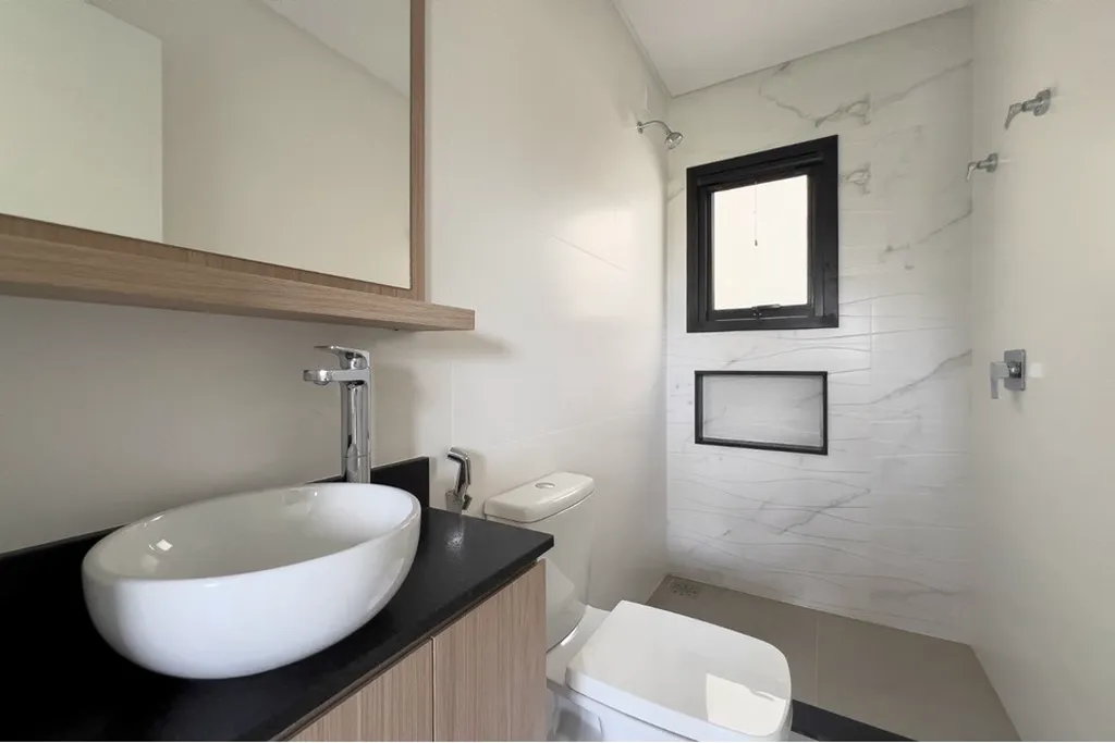 Imagem Casa de condomínio à venda em Xangri-Lá, Centro, com 1 quarto, 244m2