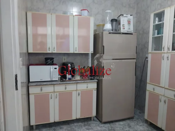 Imagem Apartamento com 2 dormitorios,1 banheiro, salão de festas, área de serviço e vaga no Embaré em Santos por R$ 310.000,00