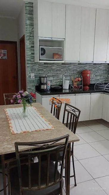 Imagem Casa com 2 dormitórios à venda, 70 m² por R$ 520.000,00 - Jardim Las Vegas - Guarulhos/SP