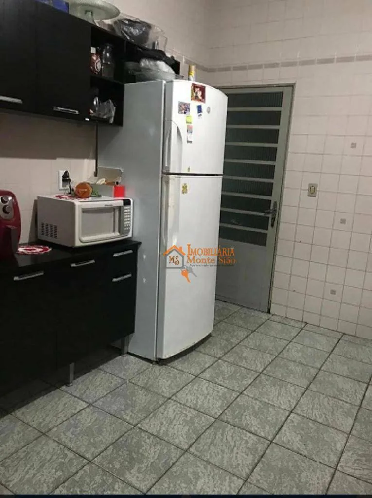 Imagem Sobrado com 3 dormitórios à venda, 220 m² por R$ 700.000,00 - Jardim Angélica - Guarulhos/SP