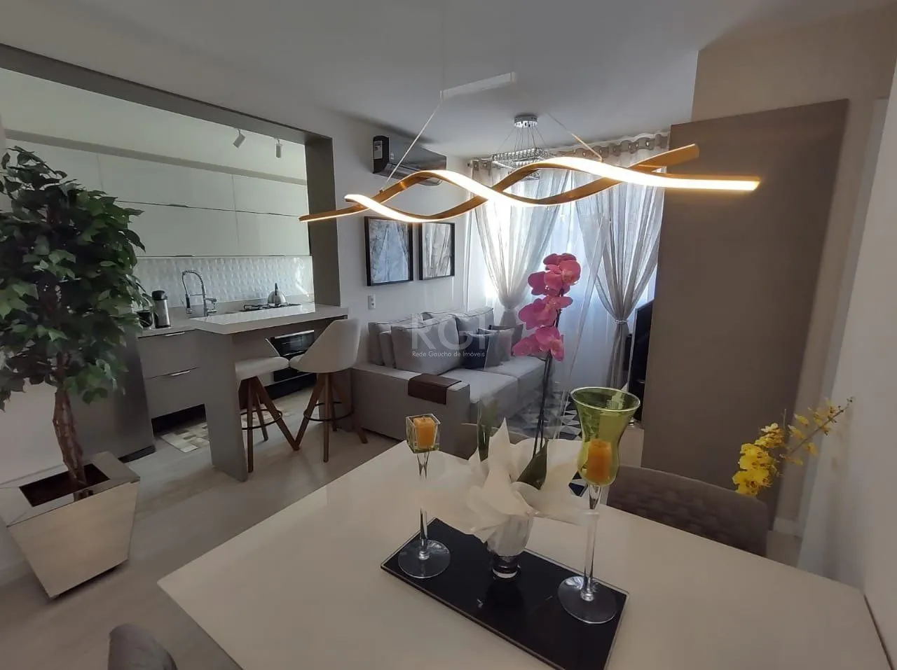 Imagem Apartamento para Venda - 48.32m², 2 dormitórios, 3 vagas - Jardim Itu