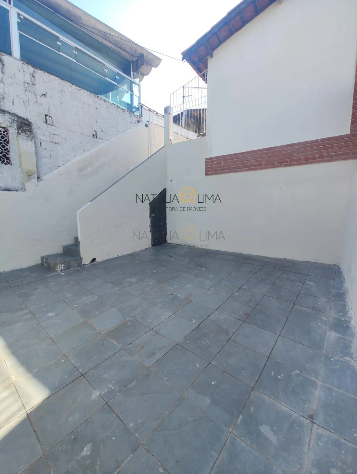 Imagem CASA TERREA COM EDÍCULA EM TABOÃO DA SERRA* POR $ 420.000