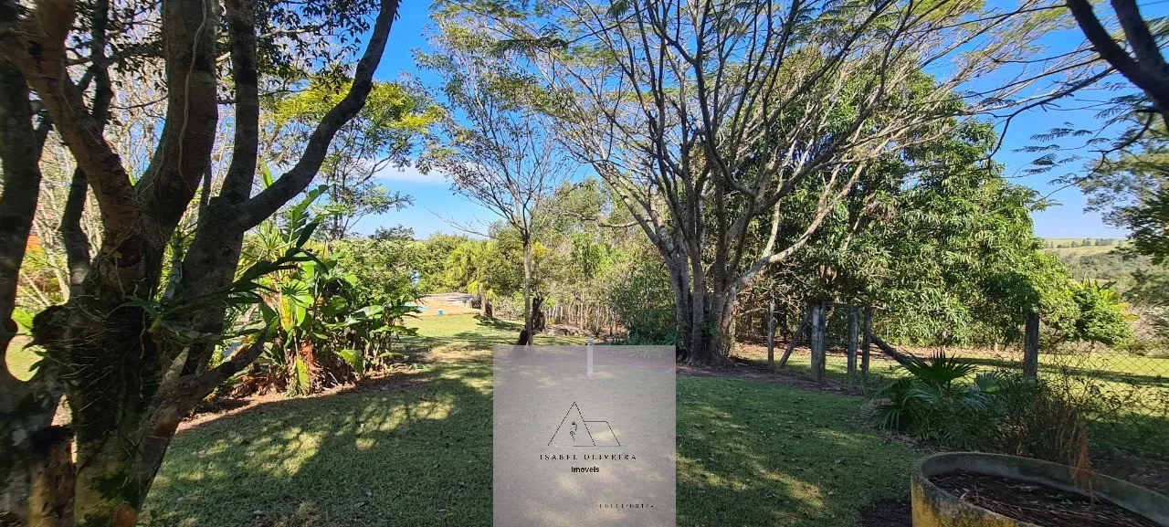 Imagem Chácara à venda em Cesário Lange-SP, 3 quartos, 1 suíte, 3 salas, 4 banheiros, 300m² de área!