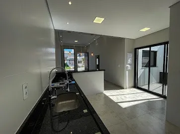 Imagem Casa Vermont com Piscina no Condomínio Horto Florestal Villagio