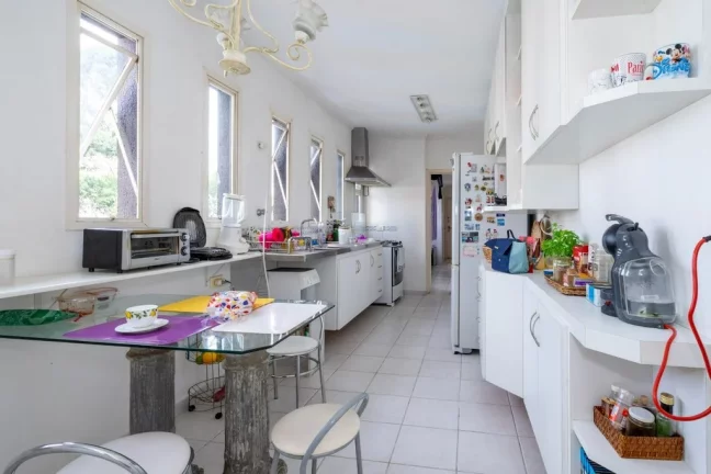 Imagem Apartamento à venda em São Paulo, Vila Suzana, com 3 quartos, 185m2