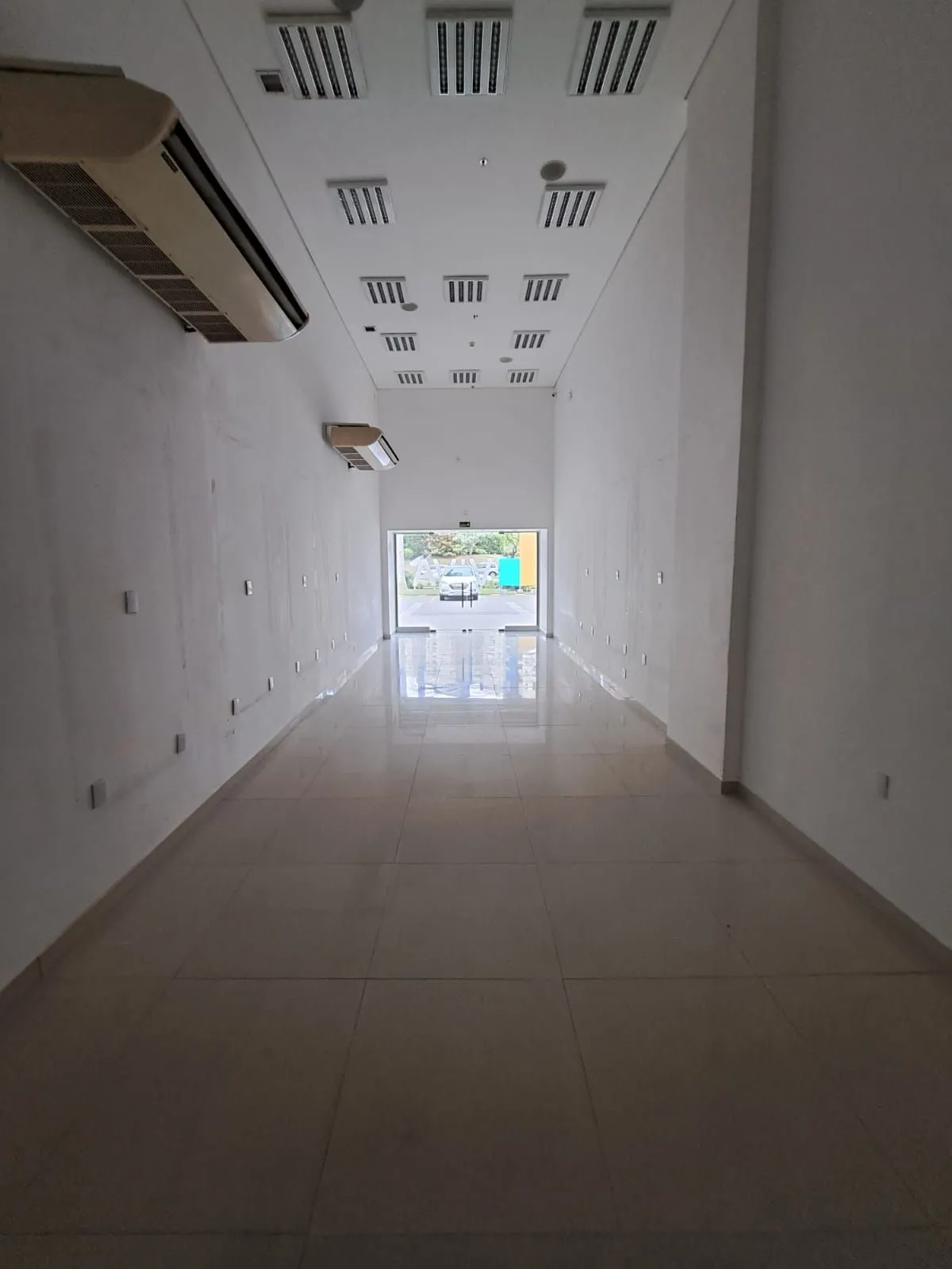 Imagem Loja no Empreendimento Viva Open Mall, para alugar, com 313m² privativos com 2 vagas