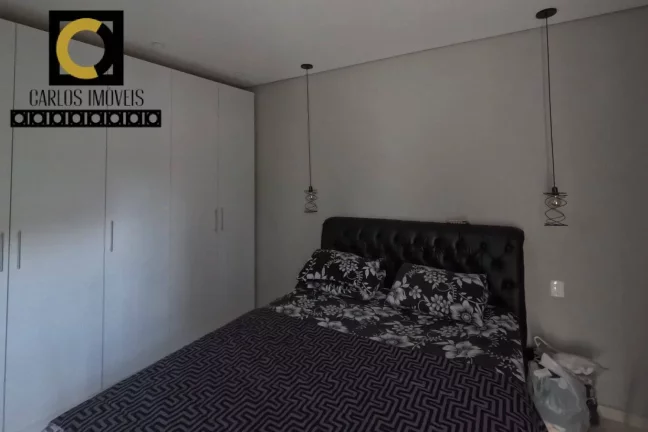 Imagem Sobrado Amplo c/ Área Gourmet - 3 Dorms e Suíte - Próx. à Praia