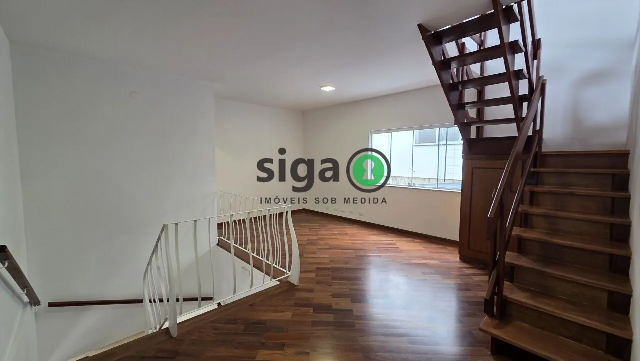 Imagem Casa em condomínio à venda e locação com 300m², 5 quartos e 2 vagas no Panamby